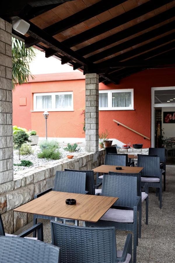Hostel Soline ปอร์โตรอซ ภายนอก รูปภาพ
